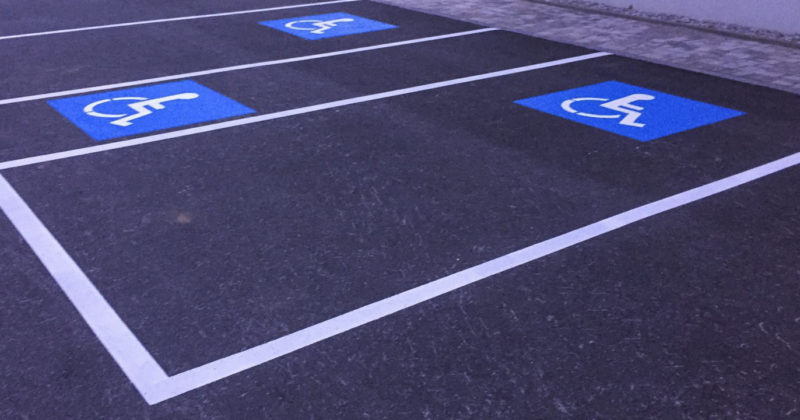Behinderten Parkplatz Markierung